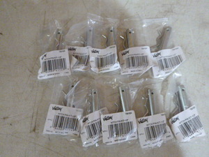 lot 168 image: 10 Hitch Pin Kits