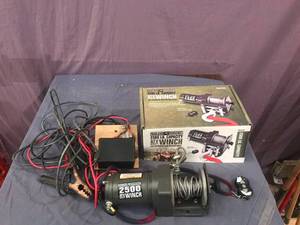 lot 14 image: 2500# ATV Utility Winch with Automatic Load-Holding Brake