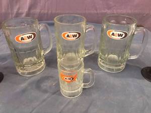 lot 15 image: A & W Mugs