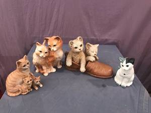 lot 24 image: Cats