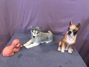 lot 47 image: Dogs - Yard Decor