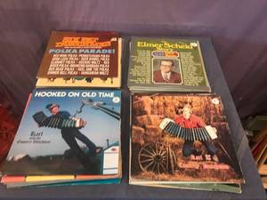 lot 53 image: Albums