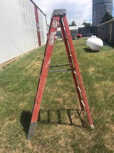 lot 65 image: 6 Keller Fiberglass Ladder