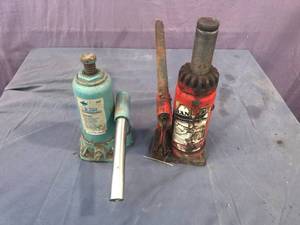 lot 106 image: Hydraulic Jacks