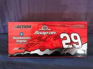 lot 2 image: Snap-On 124 Scale Stock Car