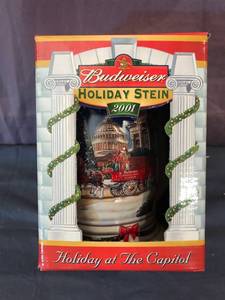 lot 16 image: Budweiser 2001 Holiday Stein