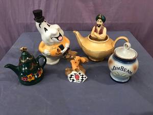 lot 36 image: Jim Beam Collectibles