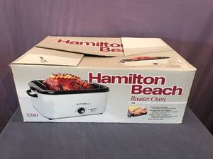 lot 50 image: Hamilton Beach 18 Quart Roaster