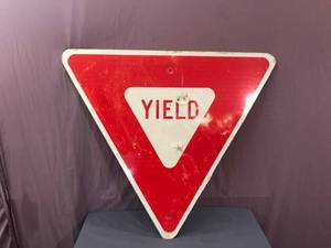 lot 86 image: Decommissioned Road Sign