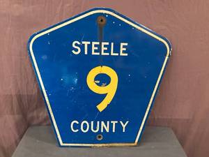lot 95 image: Decommissioned Road Sign