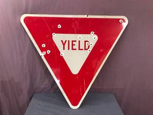 lot 99 image: Decommissioned Road Sign