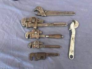 lot 101 image: Vintage Wrenches
