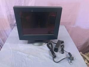 lot 112 image: 15 Monitor