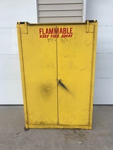 lot 150 image: Commercial Steel Cabinet with Locking Door