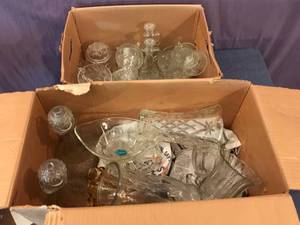 lot 169 image: 2 Boxes Full of Glassware