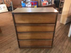 lot 216 image: Dresser