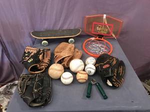 lot 237 image: Sporting Goods