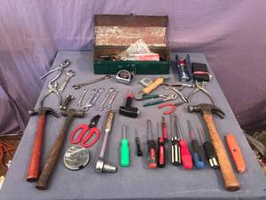 lot 183 image: Metal Tool Box & Tools