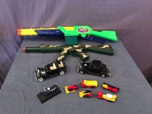 lot 263 image: Toys