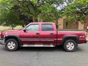 2004 Chevrolet Silverado LT 1500 - 4x4 - CLEAN CREW CAB