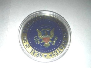 Donald Trump 2020 coin.