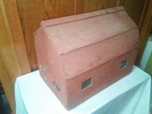 Vintage Wood Toy Barn.