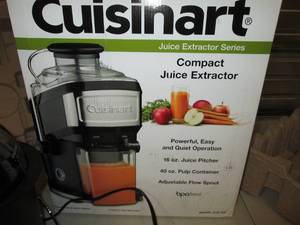 lot 42 image: cuisinart compact juice extractor p...