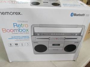 lot 228 image: memorex wireless retro boom box pow...