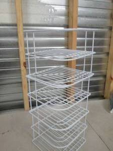 lot 231 image: vinyl coated steel corner rack whit...