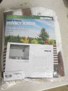 lot 261 image: ideaworks deck and fence privacy sc...