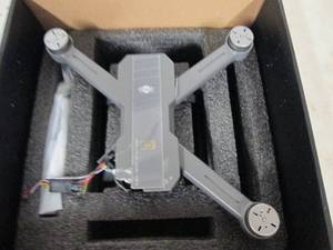lot 69 image: bugs 20 eis 4k 5g drone broken ...