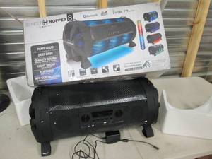 lot 75 image: street hopper 8 portable speaker po...