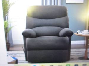 lot 83 image: Homesvale Harner Microfiber Wall Hu...