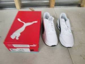 lot 104 image: puma softfoam mens ST runner v2 siz...