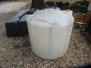 Poly Tank 200 Gallon