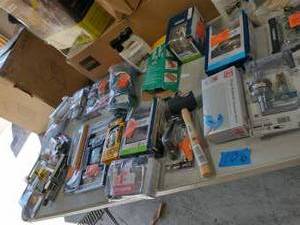 lot 106 image: Lot of mixed tools