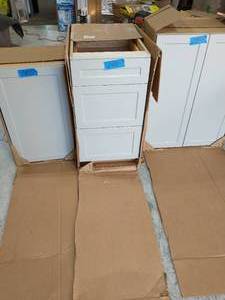 lot 140 image: 3 HAMPTON BAY  KITCHEN CABINETS IN GREY