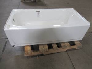 lot 500 image: Bootz Maui Plus 60 x 32 x 16 58 Tall, Left Drain Rectangular Alcove Soaking Bathtub in White, 011-2343-00 - Slight Enamel Damage LH Bottom Corner.