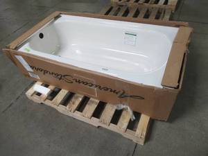 lot 503 image: American Standard New Salem 60 x 30 14 14 Left Hand Drain Rectangular Apron Front Bathtub in White Slight Enamel Damage by Tile Flange LH Corner.
