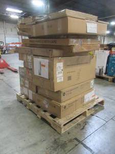 lot 404 image: WHOLESALE MIXED PALLET OF TRIM KITS, CABINET PANELS AND OTHER SMALL BUILDING MATERIALS