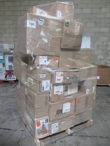 lot 302 image: WHOLESALE MIXED PALLET OF INDOOR LIGHTING AND HOME DECOR