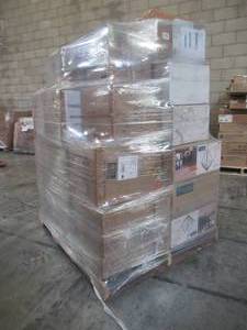 lot 305 image: WHOLESALE MIXED PALLET OF INDOOR LIGHTING