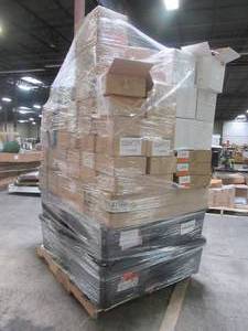 lot 234 image: WHOLESALE MIXED PALLET OF GARAGE ITEMS, SMALL HOUSEWARES AND HOME DECOR