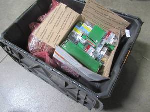 lot 703 image: WHOLESALE MIXED BIN OF MICELLANEOUS WASHERS, FASTENERS AND SCREWS