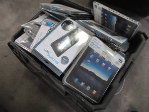 lot 717 image: WHOLESALE MIXED BIN OF MICELLANEOUS TABLET COVERS, CELL PHONE CASES AND SKINS