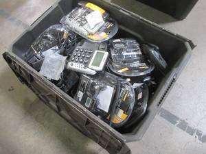 lot 722 image: WHOLESALE MIXED BIN OF MICELLANEOUS DIGITAL SPEAKER PHONES WITH TALKING CALLER ID