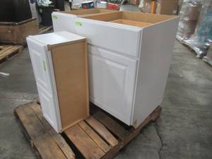 lot 321 image: WHOLESALE MIXED PALLET OF WHITE KITCHEN BASE CABINETS