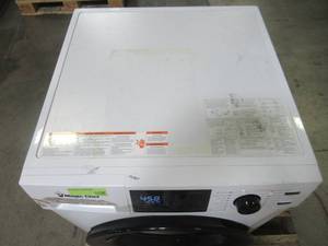 lot 617 image: Magic Chef 2.7 cu. ft. All in One Washer and Ventless Dryer Combo in White MCSCWD27W5