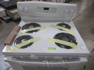 lot 619 image: Frigidaire 30 in. 5.3 cu. ft. Electric Range with Self-Cleaning Oven in White FFEF3054TW