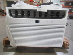 lot 626 image: Frigidaire Energy Star 22,000 BTU 230V Window-Mounted Heavy-Duty Air Conditioner FFRE223WAE
